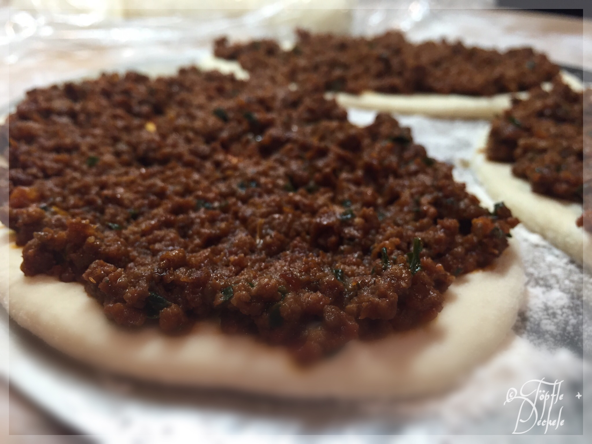 lahmacun türkische pizza cooking chef